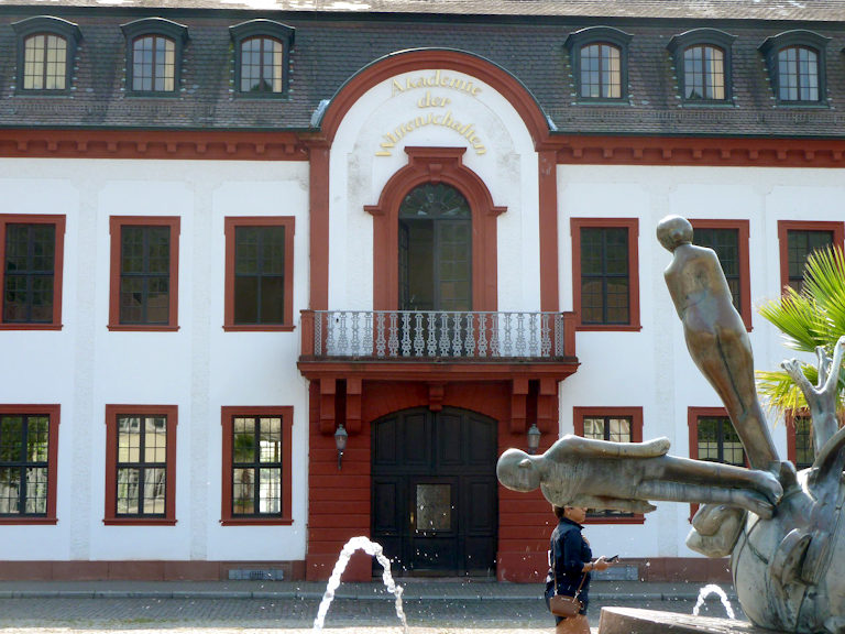 Akademie der Wissenschaften am Karlsplatz